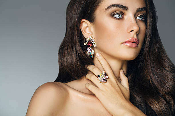 Top Luxury Jewelry: Earrings, Necklaces & Cufflinks