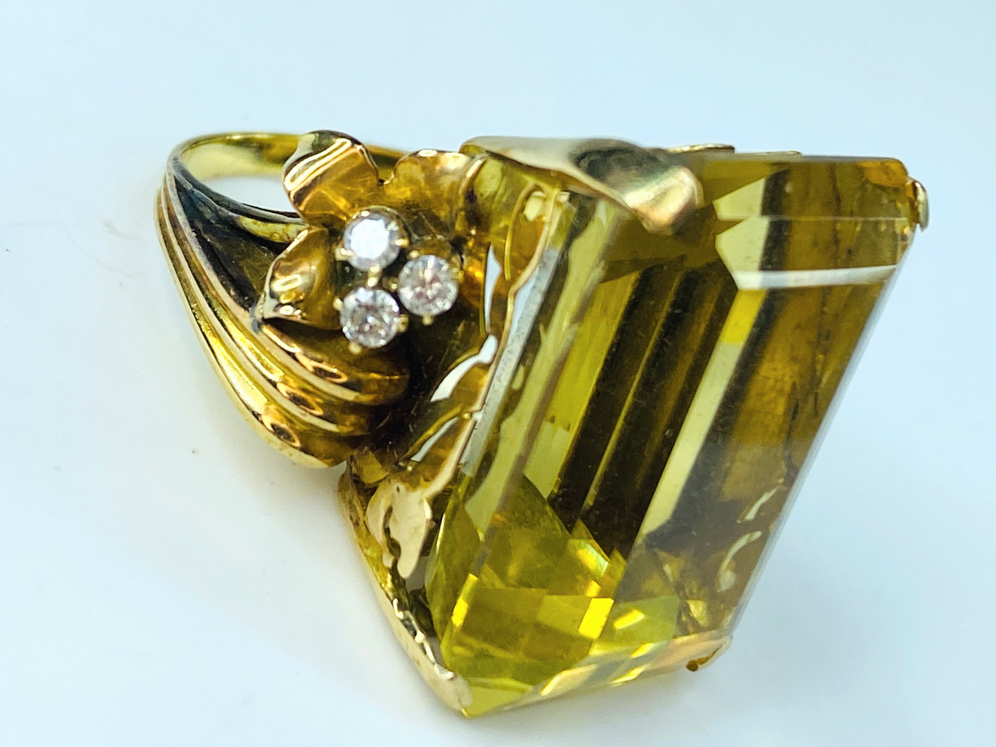 18K Yellow Gold Retro Citrine & Diamond Ring