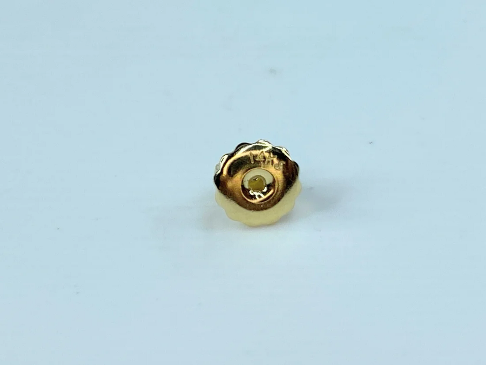 14k Yellow Gold 0.3ct Round Brilliant Cut Diamond 6 Prong Stud Earring JR8642