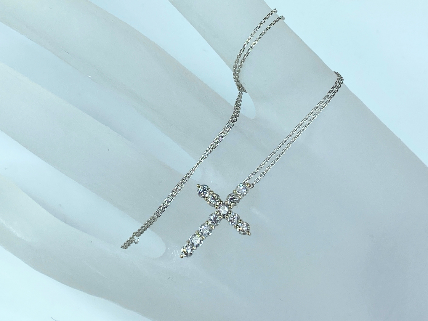 1.0ct Diamond Cross 18K white gold necklace 2.8g 15.75" JR8465