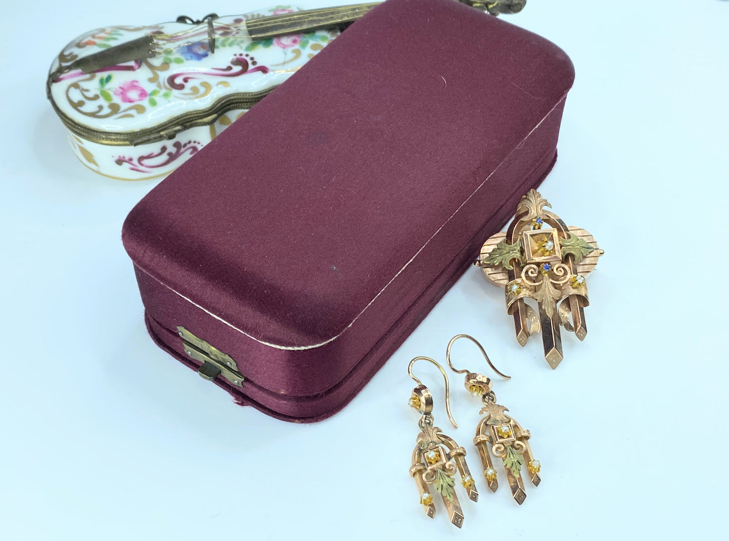 Victorian Jewelry set Bicolor 10K Seed pearls Sapphire original box