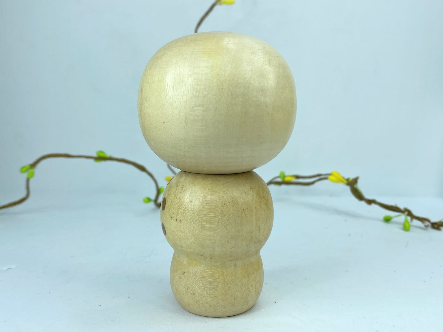 Kokeshi Doll by Isamu Yamakawa "Warabe" young lad 3.5" tall in box A223
