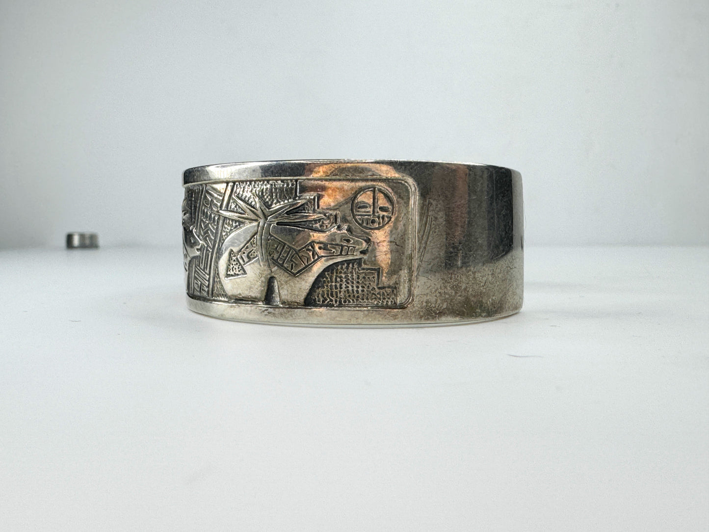 Sterling Southwestern Cuff Bracelet Pueblo Roderick & Marilyn Tenorio JR9379
