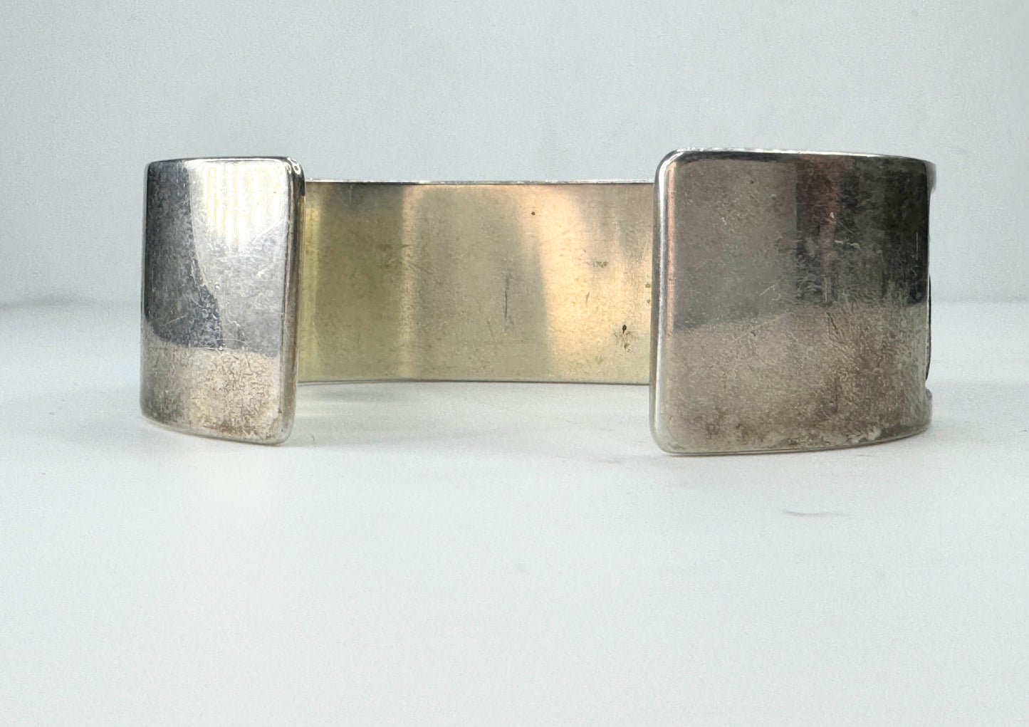 Sterling Southwestern Cuff Bracelet Pueblo Roderick & Marilyn Tenorio JR9379