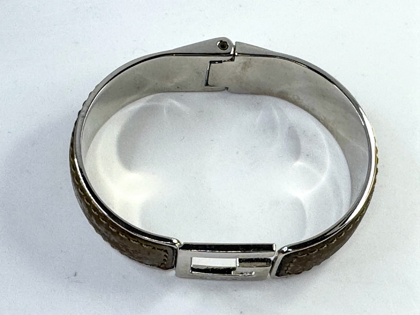 Vintage Gucci Silver Tone Leather Horsebit Buckle Bracelet 7" GS806