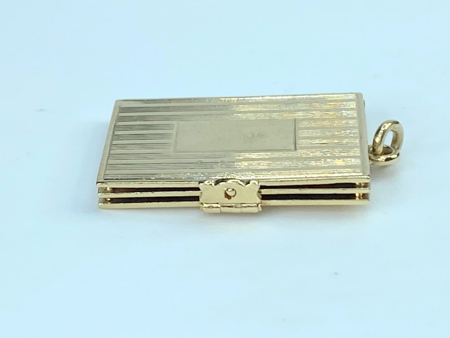 Art Deco 14K 4 Gold Picture Book Pendant 1 1/8"