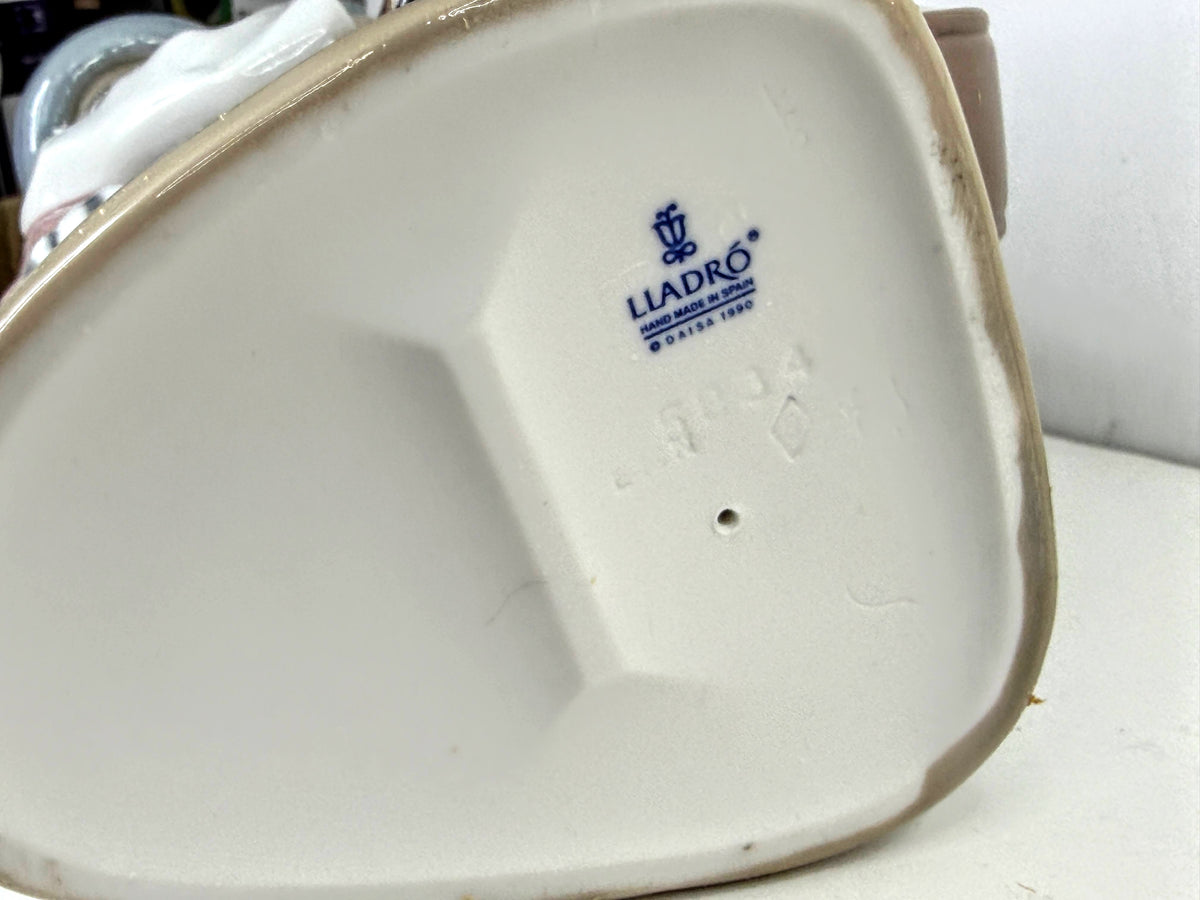Lladro 5834 Jazz Bass Black Legacy Retired Musician Porcelain Figurine Box A1295