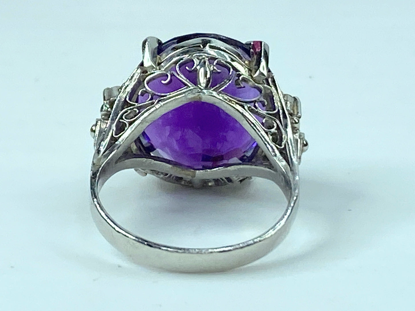 Platinum 8.90ct faceted Amethyst 0.12ct Diamond statement ring 9.1g s7 JR339