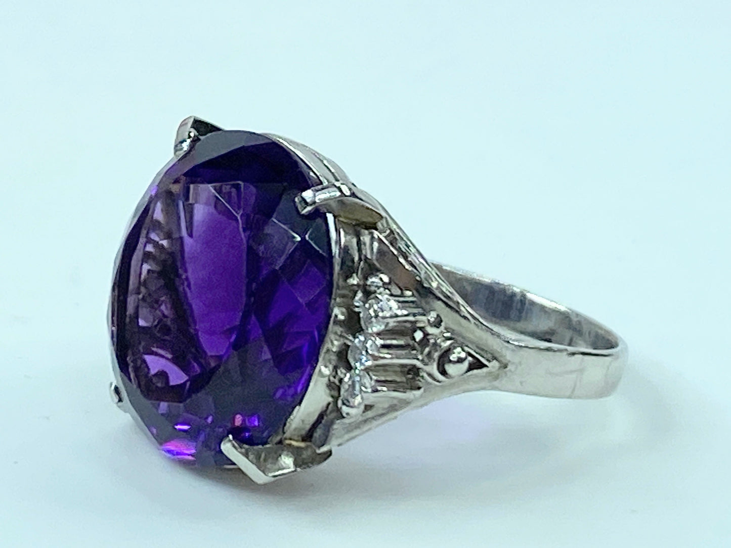 Platinum 8.90ct faceted Amethyst 0.12ct Diamond statement ring 9.1g s7 JR339