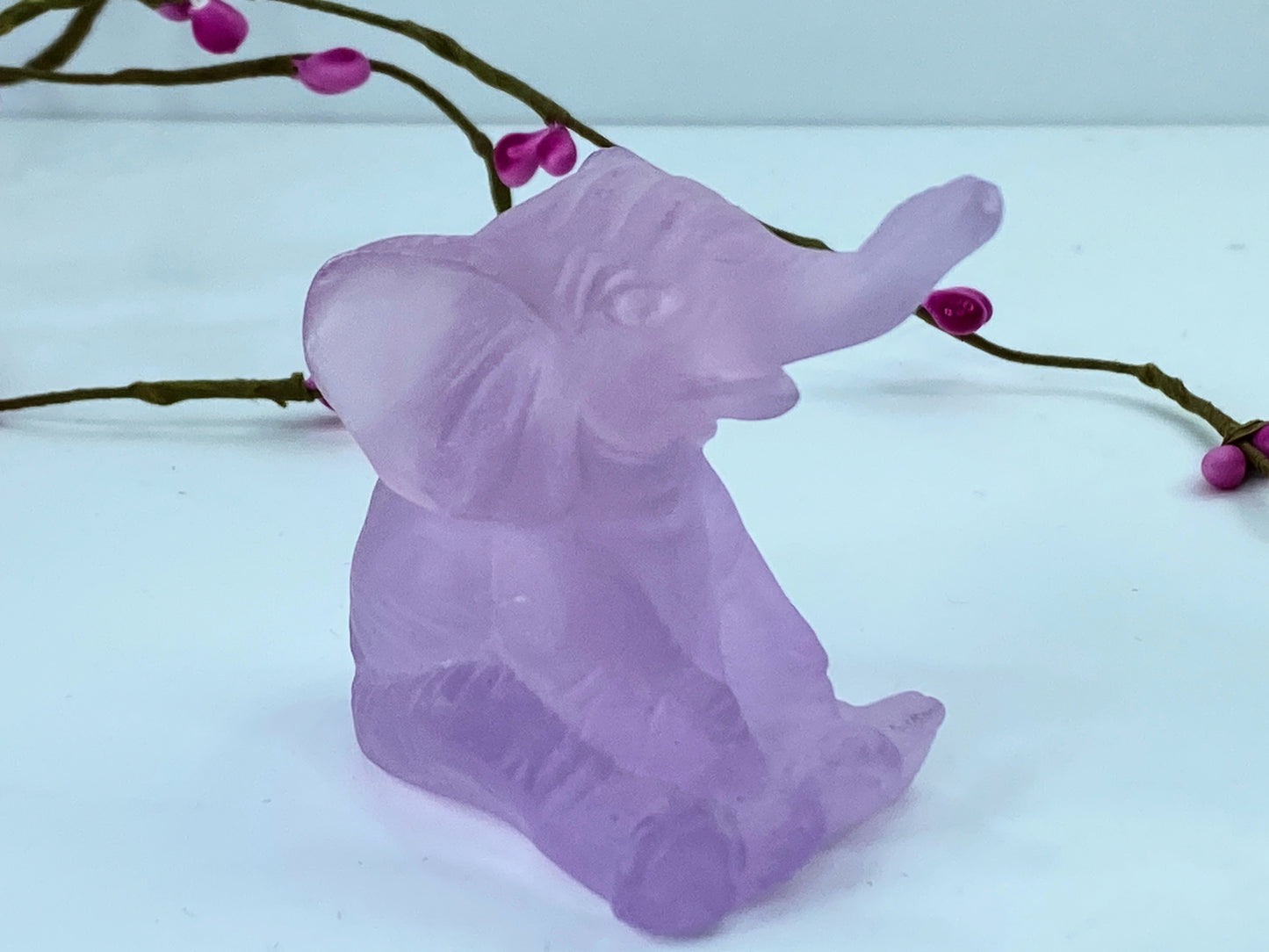 Daum - Crystal Mini Elephant in Pink 7cm