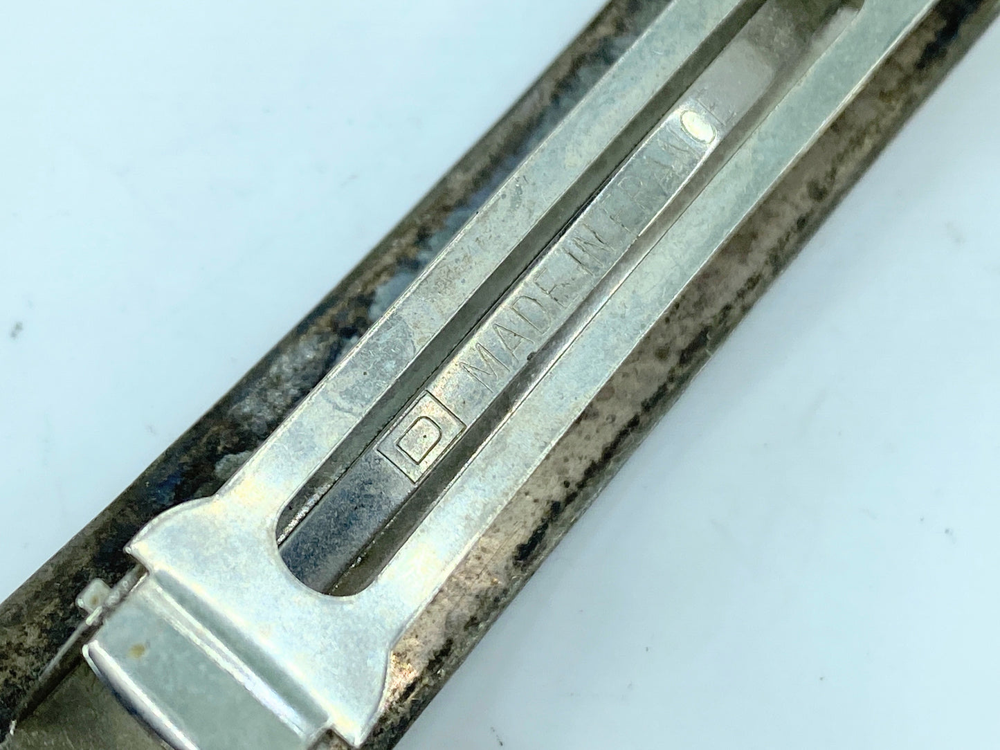 France ornate Story Teller hair barette in gold-filled and sterling 27.7g SS105