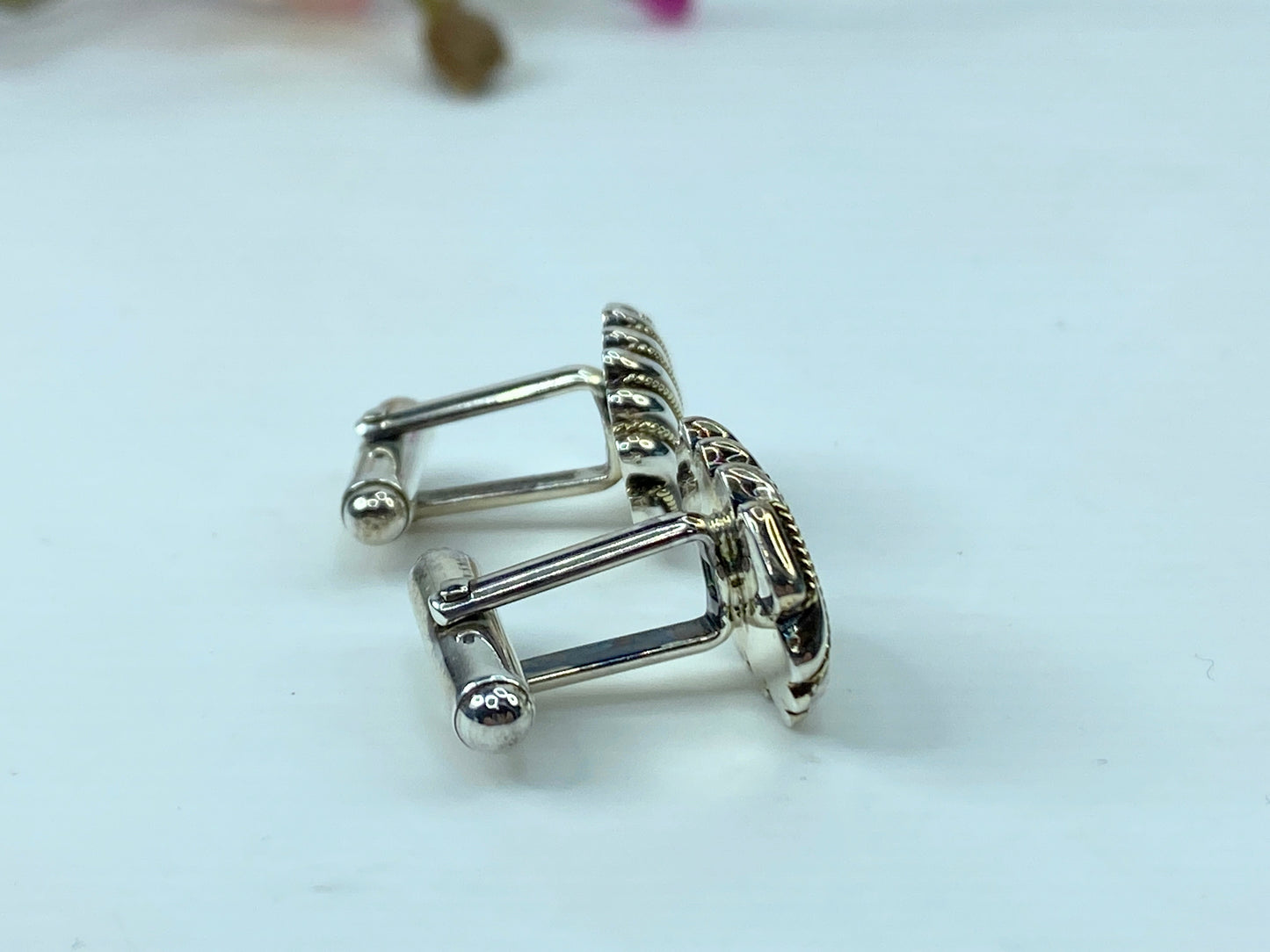 Tiffany & Co. Sterling Silver and 18K Yellow Gold Cufflinks in box JR381