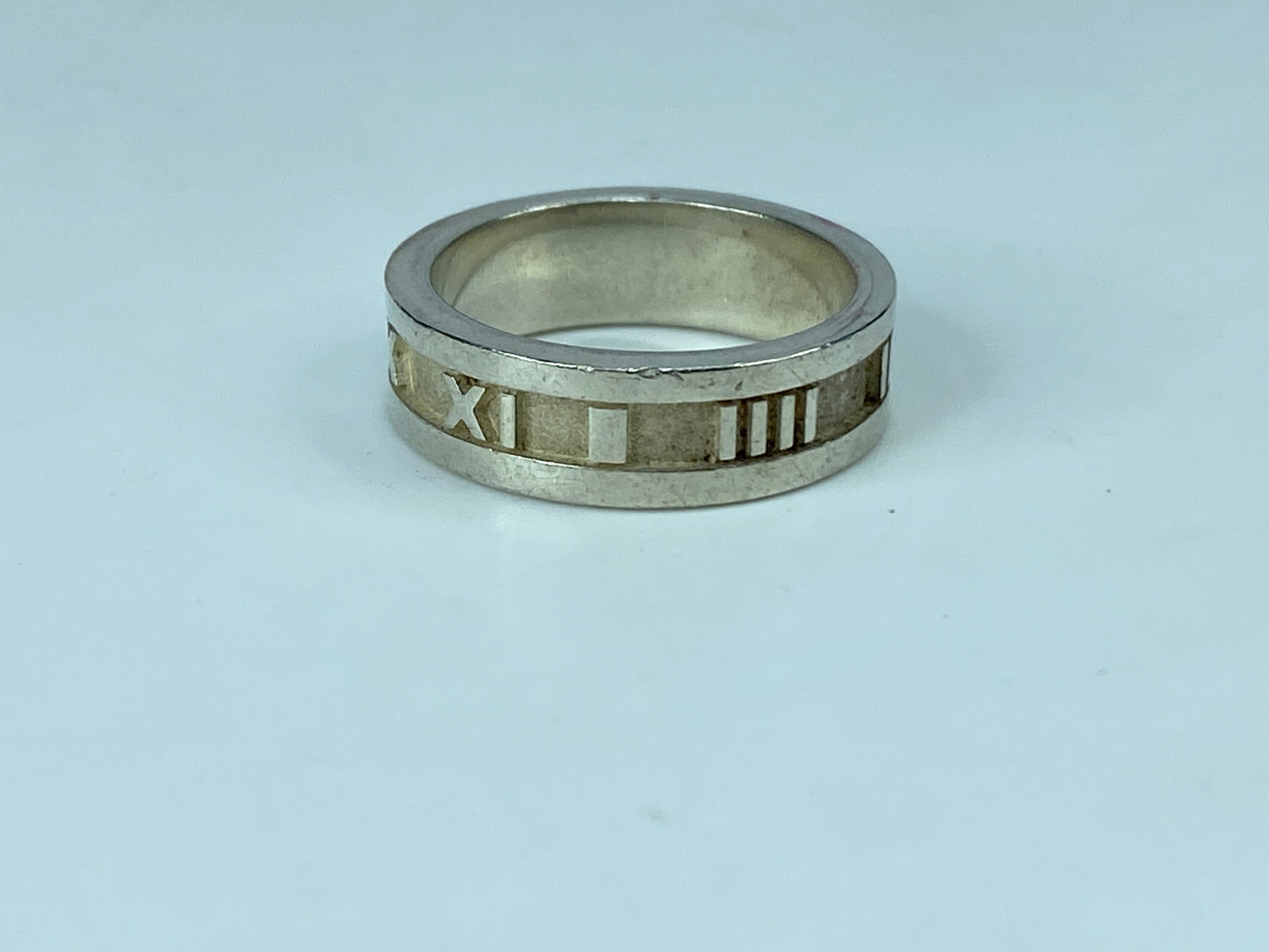 Tiffany & Co 6.7mm Atlas Ring in sterling silver 925 Size 8.75 7.9g JR307