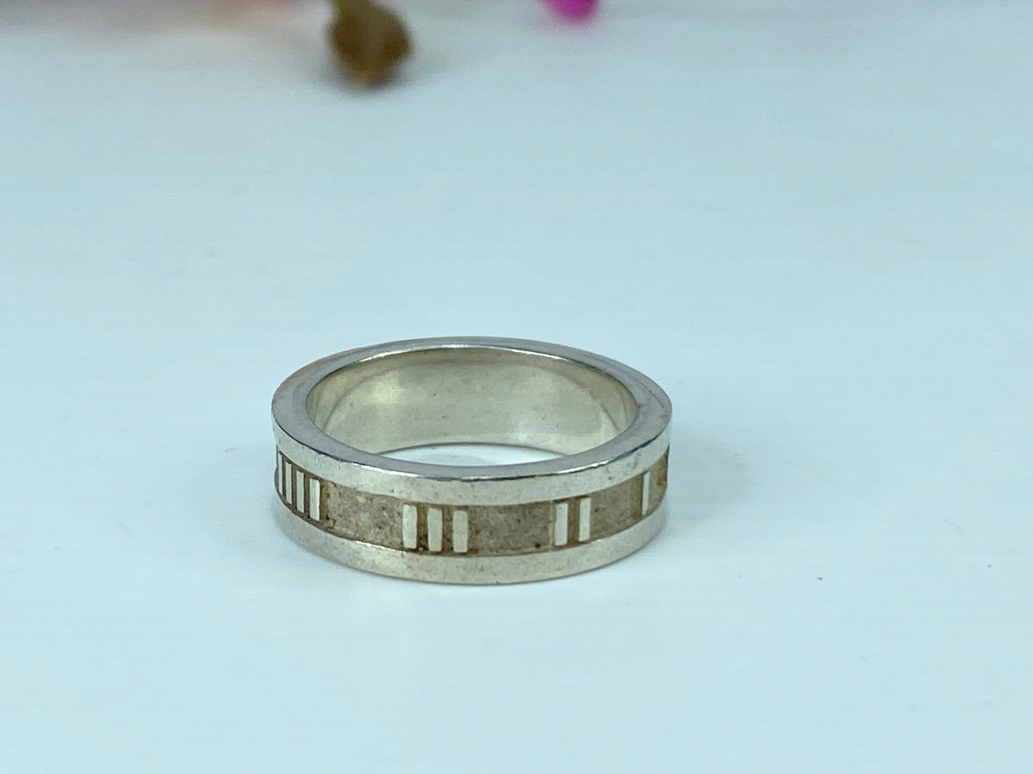 Tiffany & Co 6.7mm Atlas Ring in sterling silver 925 Size 8.75 7.9g JR307