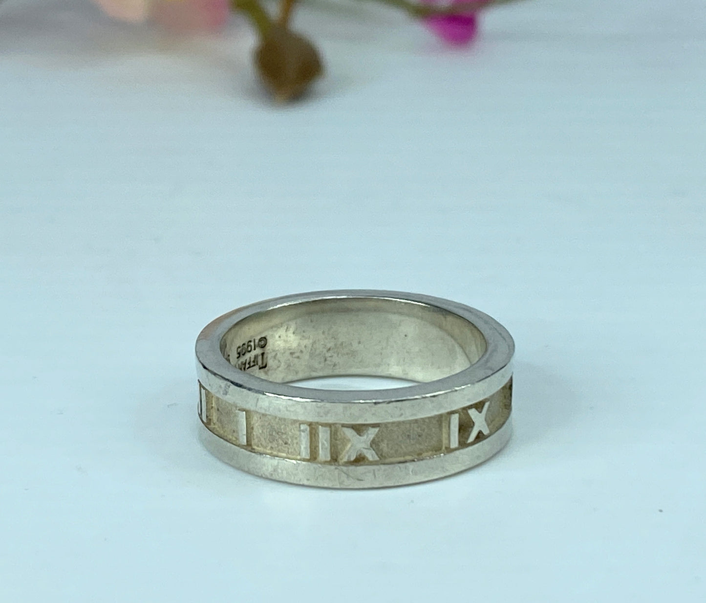 Tiffany & Co 6.7mm Atlas Ring in sterling silver 925 Size 8.75 7.9g JR307
