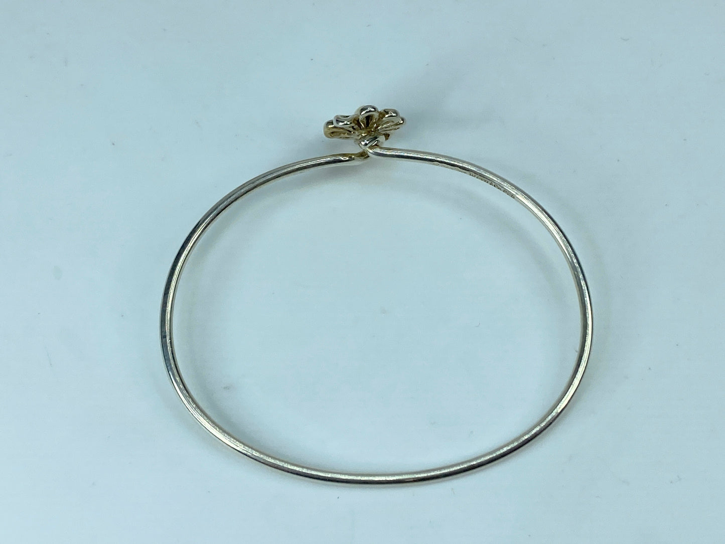 Tiffany & Co Paloma Picasso 18K Gold Silver Daisy Bangle Hook 6.5 7g JR314