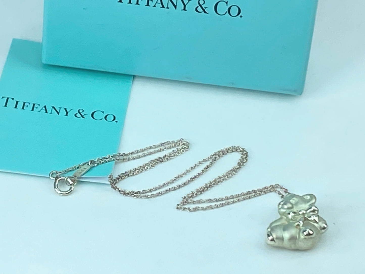 Tiffany & Co Sterling Silver Teddy Bear with Ribbon Bow Necklace 16" Chain JR324