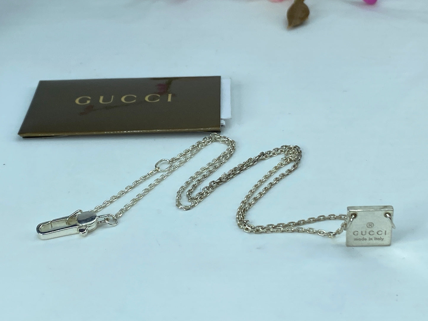 Gucci Trademark Square Pendant Charm Necklace Sterling Silver necklace 18" JR331