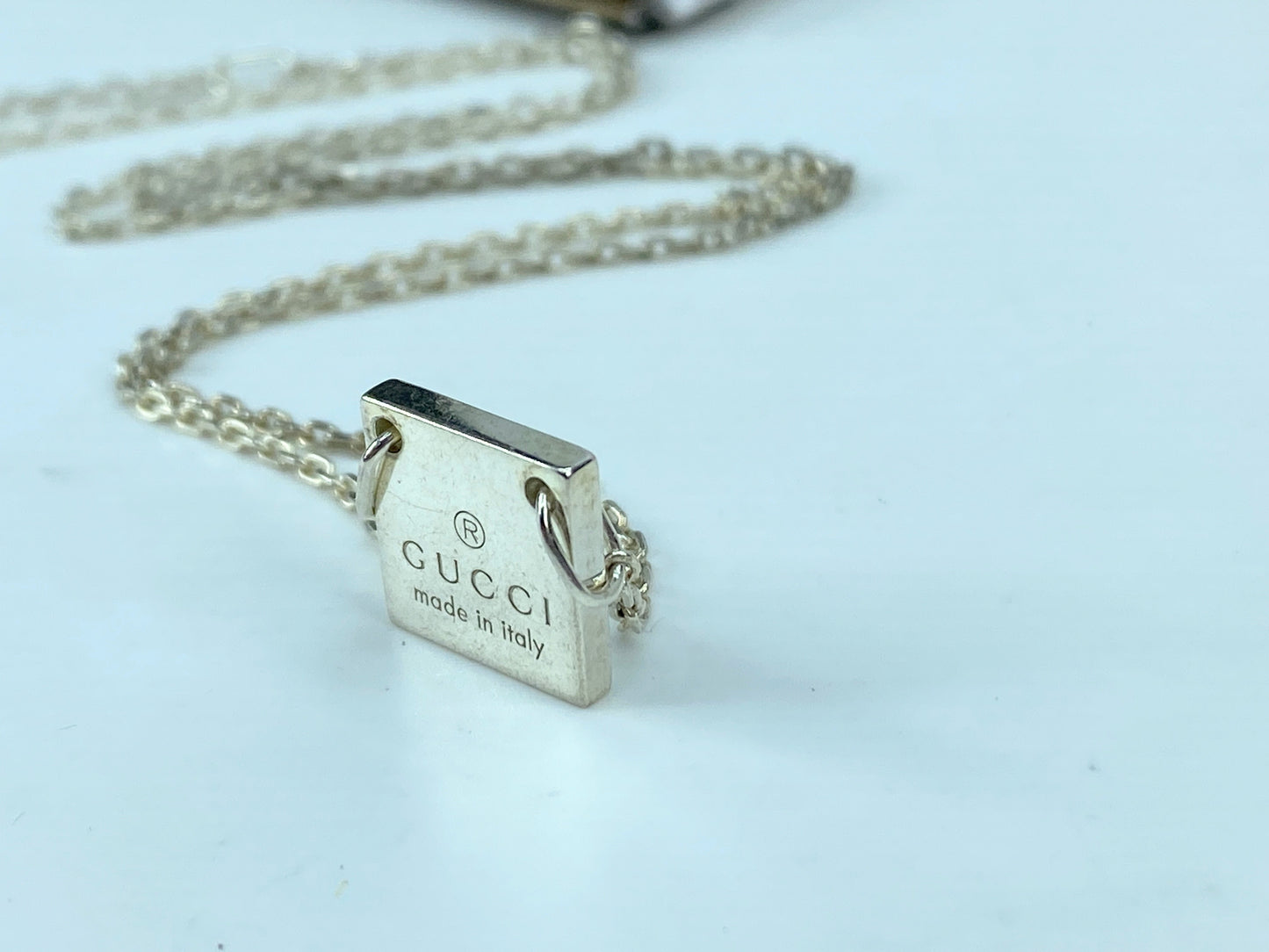 Gucci Trademark Square Pendant Charm Necklace Sterling Silver necklace 18" JR331