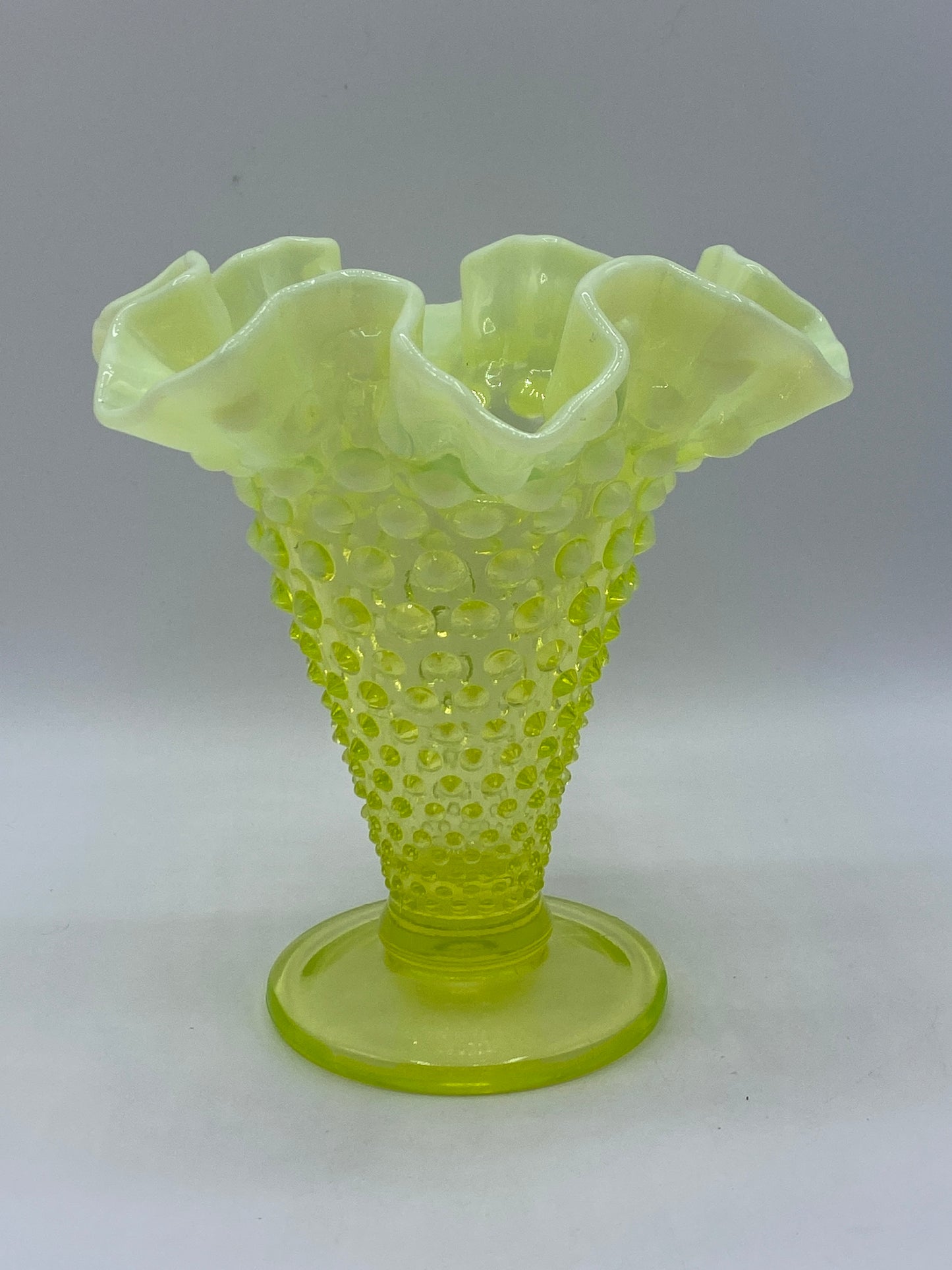 c1950s Fenton Yellow Topaz Glass Translucent Crimped Vase 5 3/4" A264