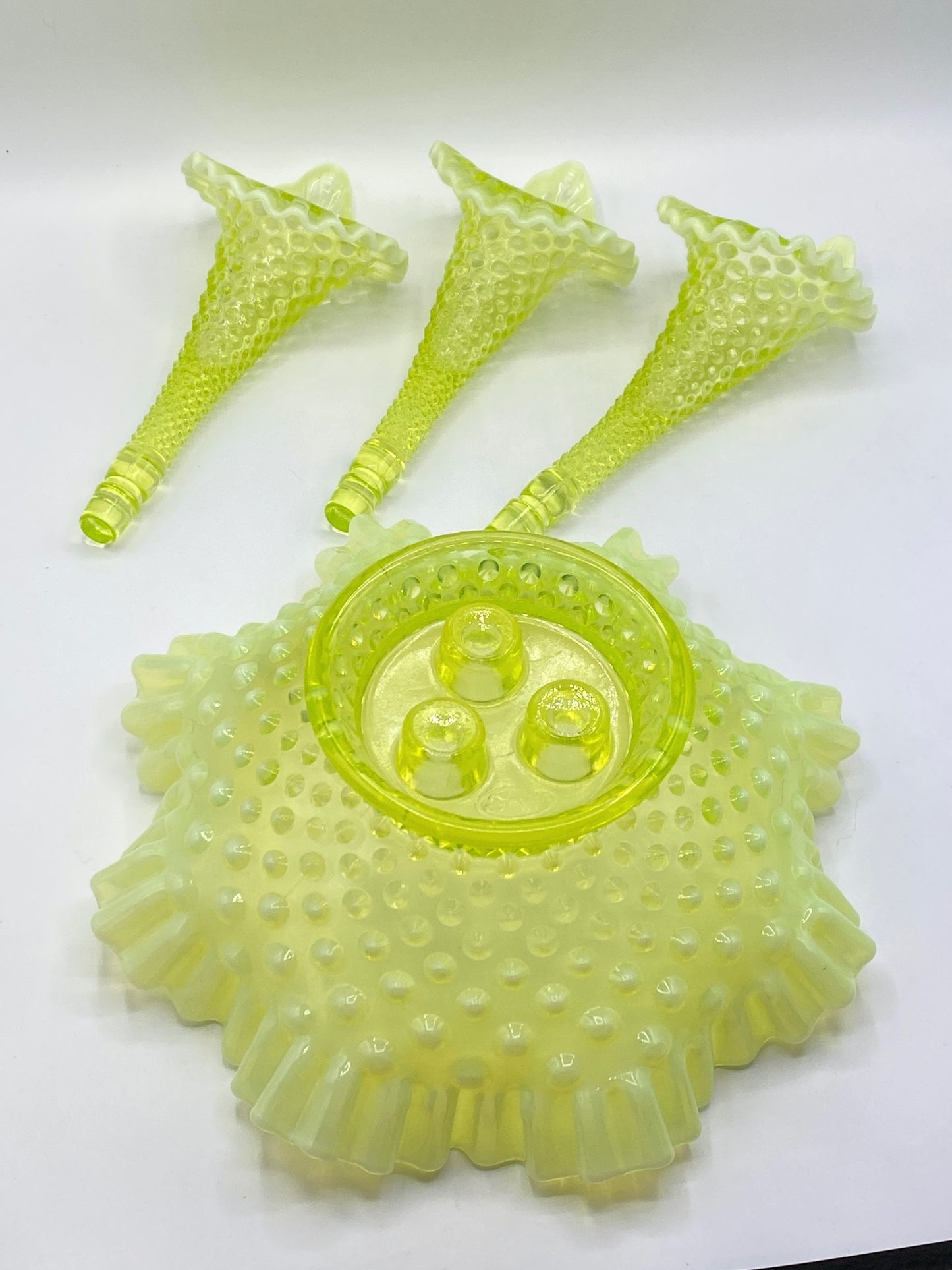 Vintage Fenton Topaz Opalescent hobnail Vaseline glass 3 horn epergne 9.5" A262