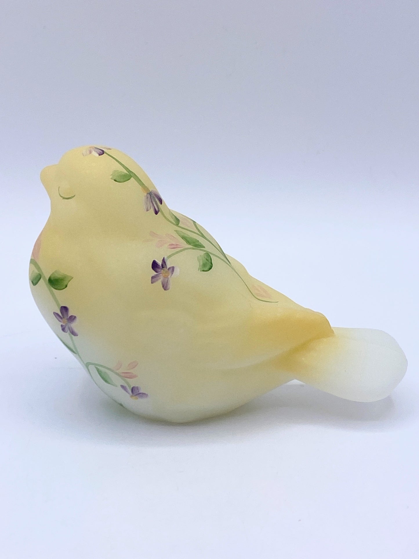 Fenton White Opal Satin HP SongBird Qvc Exclusives by Pam Fleak discontinue A273