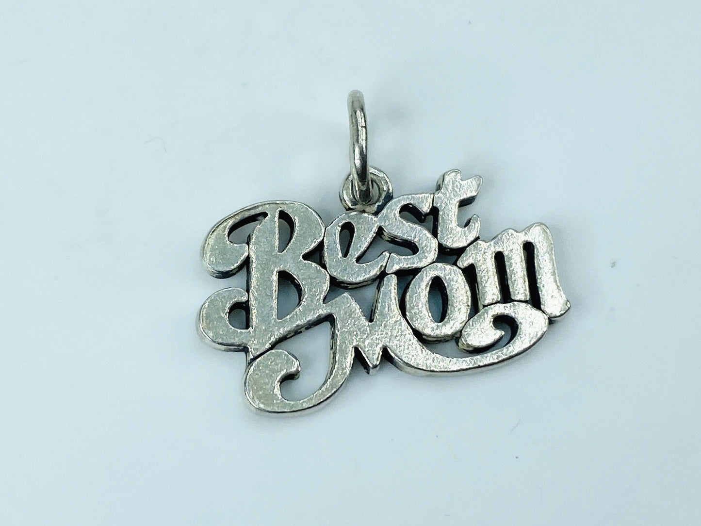 James Avery Sterling Silver Best Mom Script Pendant Charm 925 Texas JR1228