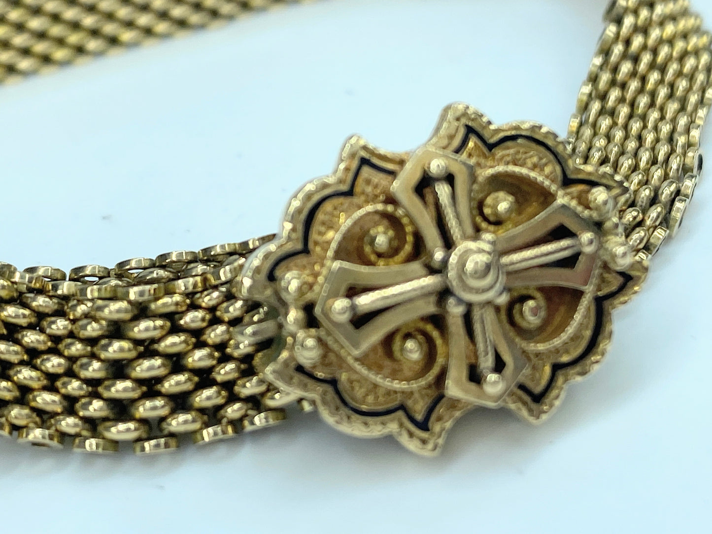 Victorian 14K Taille D'épargne engraved tassel bracelet 27.1g JR9338