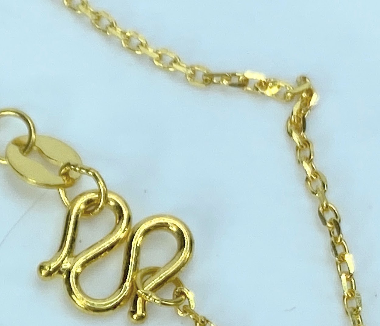 24k gold Apple Floral high relief MOP dangle necklace 5.3g 18" JR9341