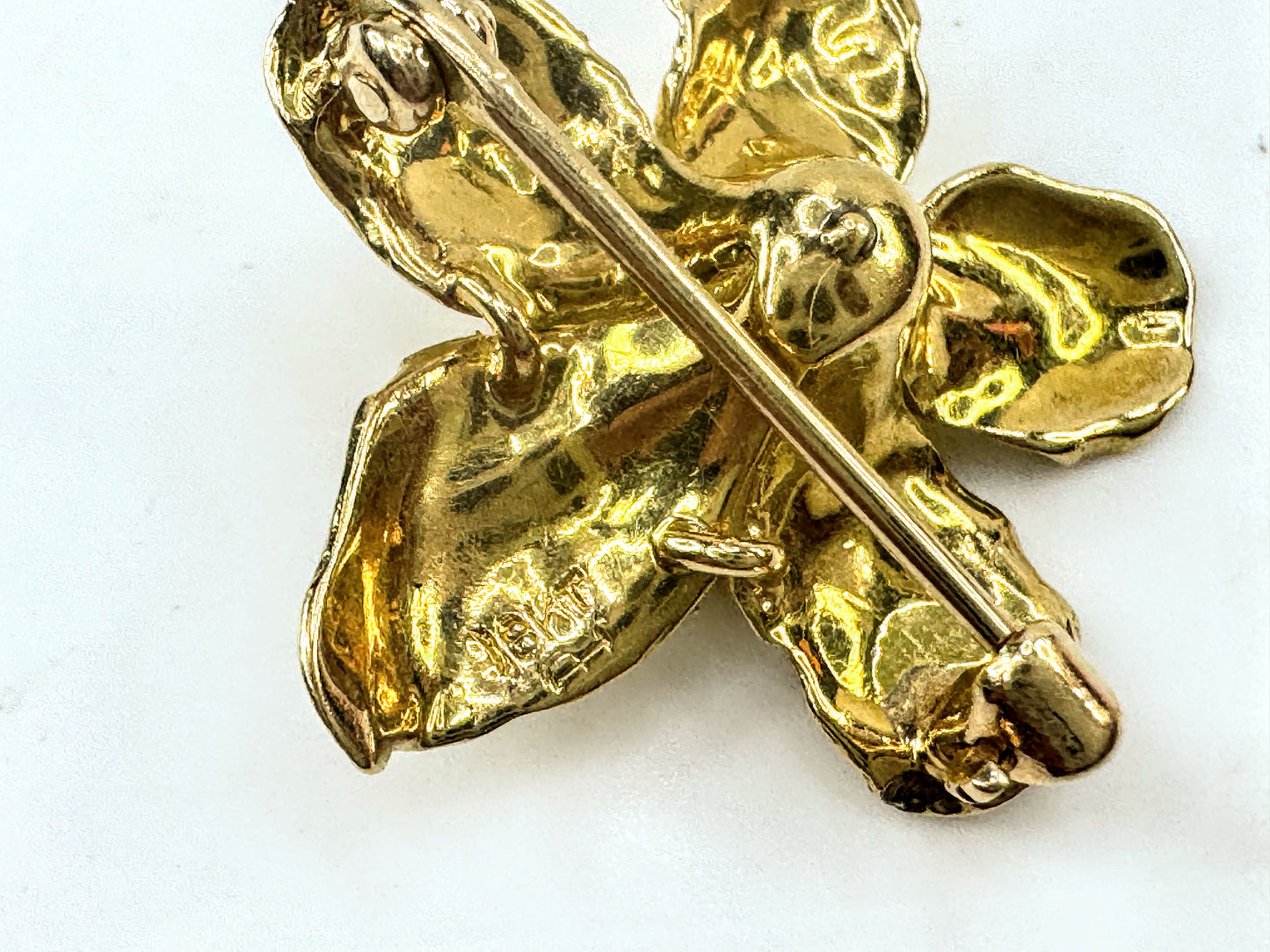18K Yellow Gold Textured Flower Detailed Brooch Pin 4.5g JR1712