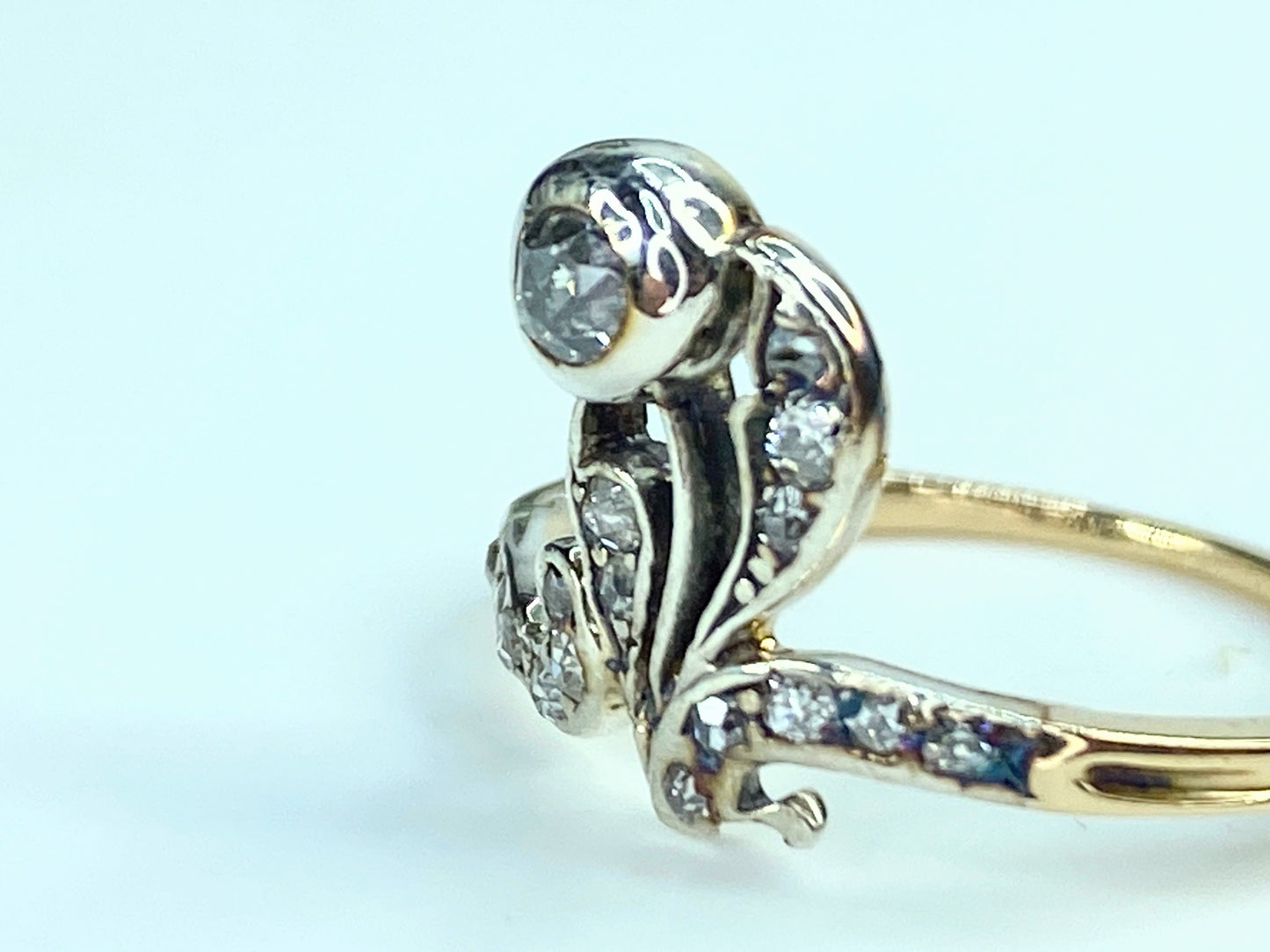French Victorian 0.15ct old euro cut diamond floral engagement ring 2.3g JR9965