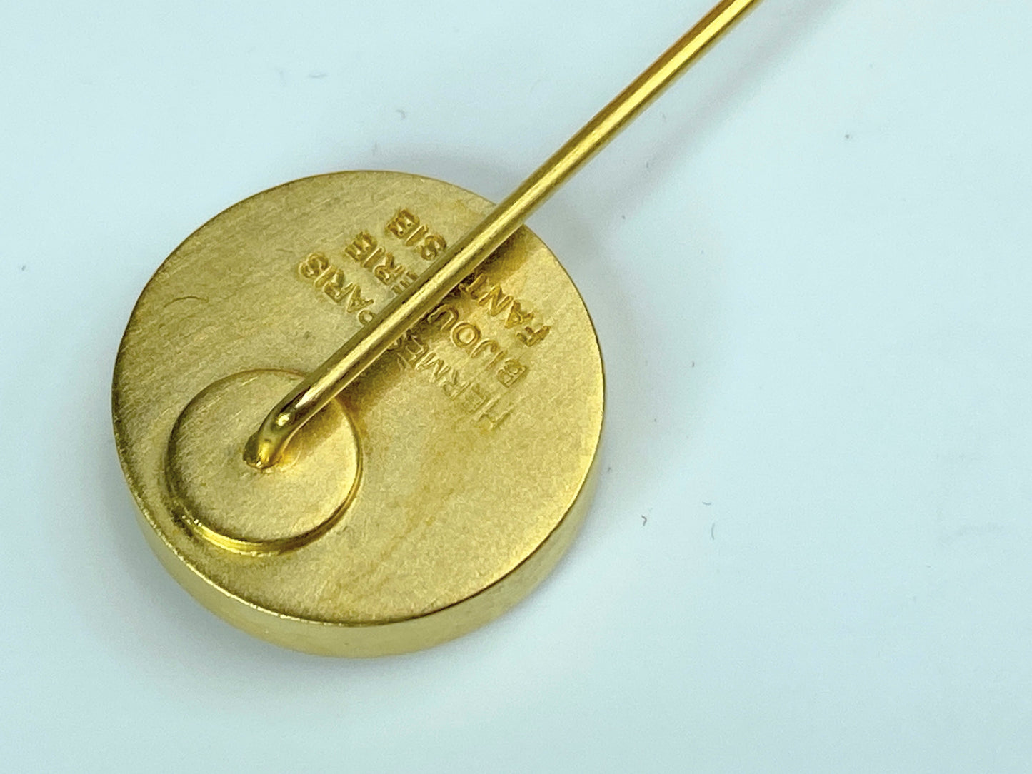 Hermes Vintage Gold Plated Cloud De Selle Mother of Pearl Pin in box GS700