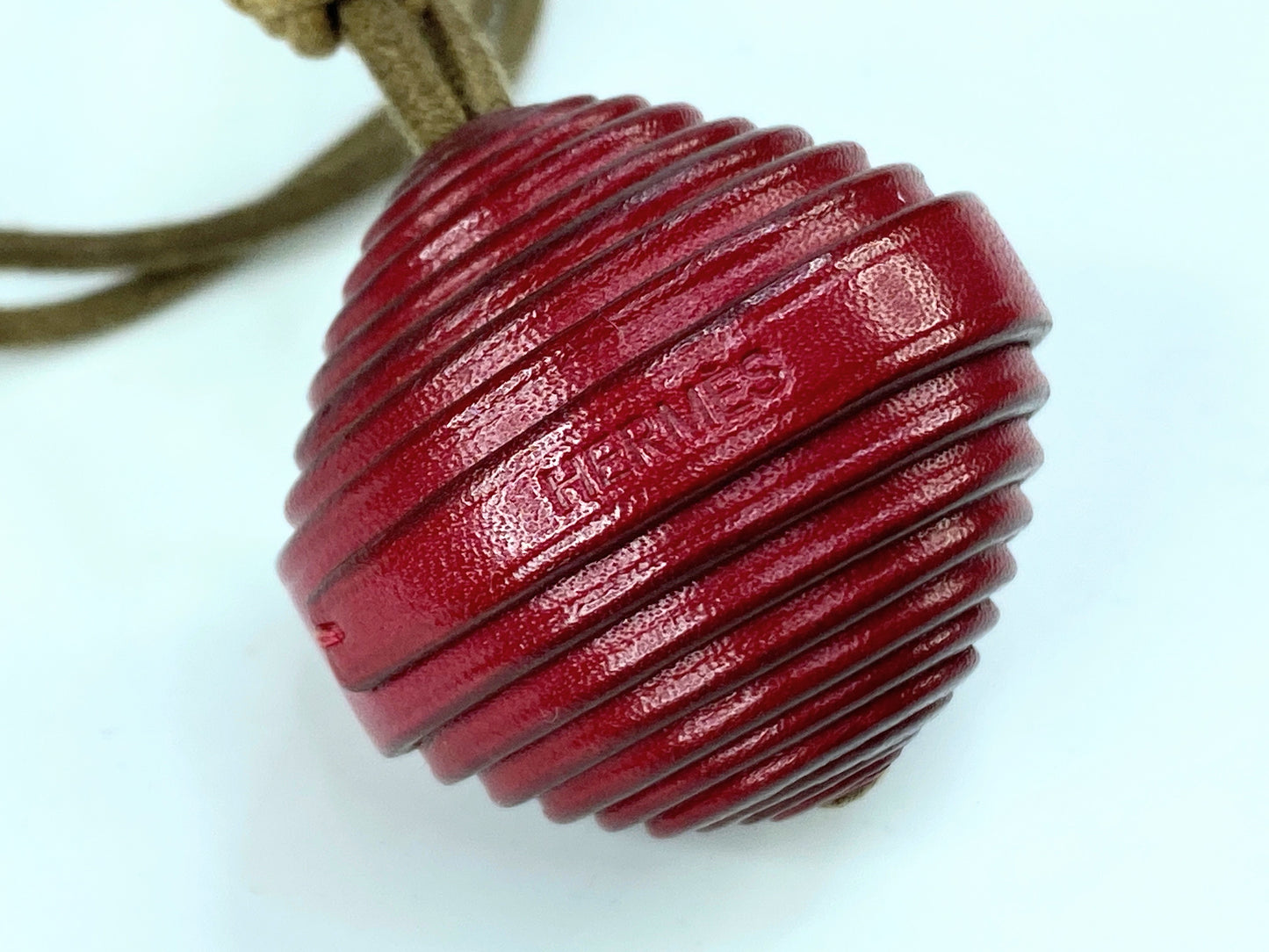 Vintage Hermes Jojoba Wrapped Crimson Leather Ball Necklace with box GS683
