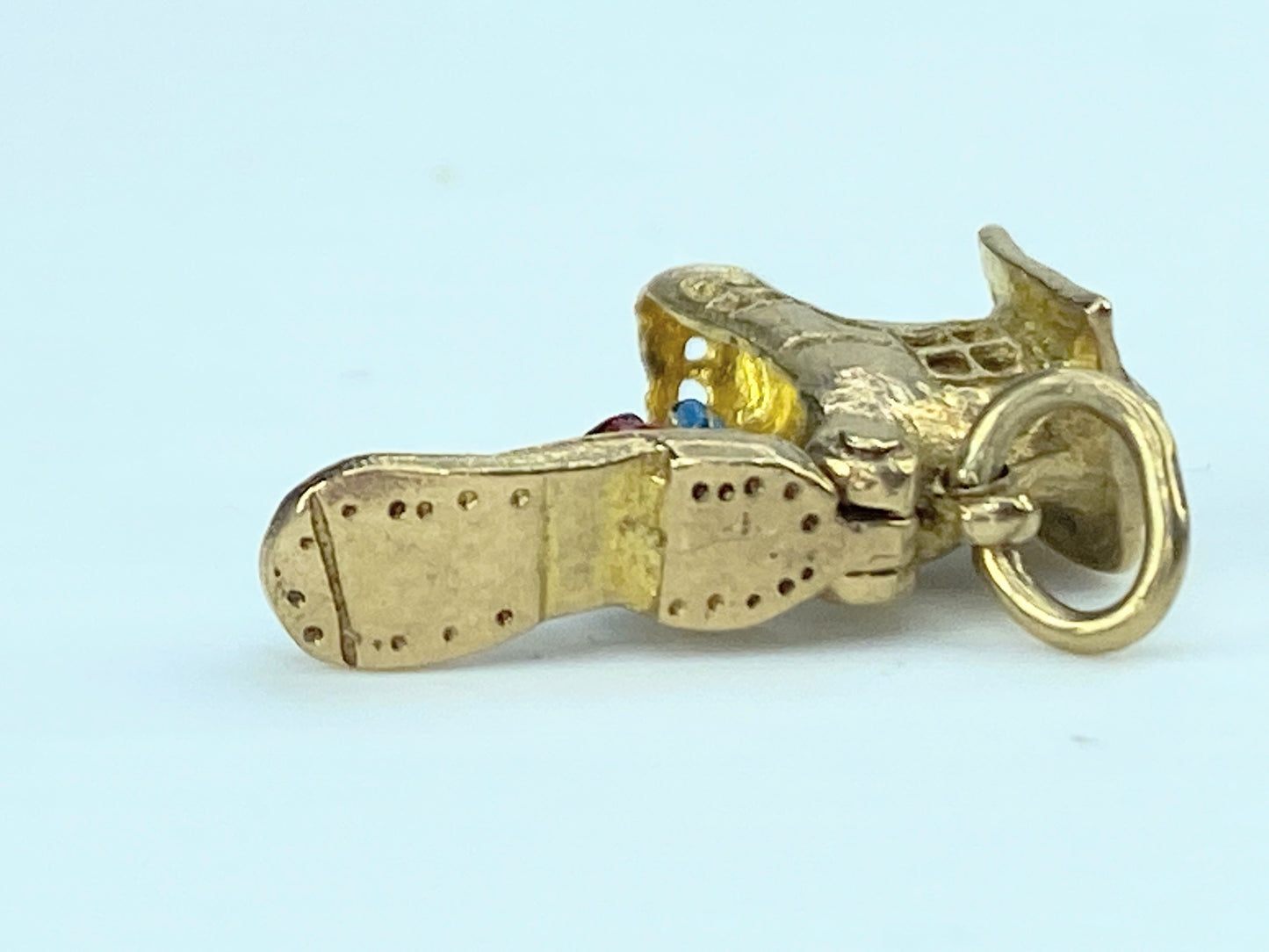 Articulated Enamel The Little Old Lady Who Lived in a Shoe 3D Charm 2.7g JR9985