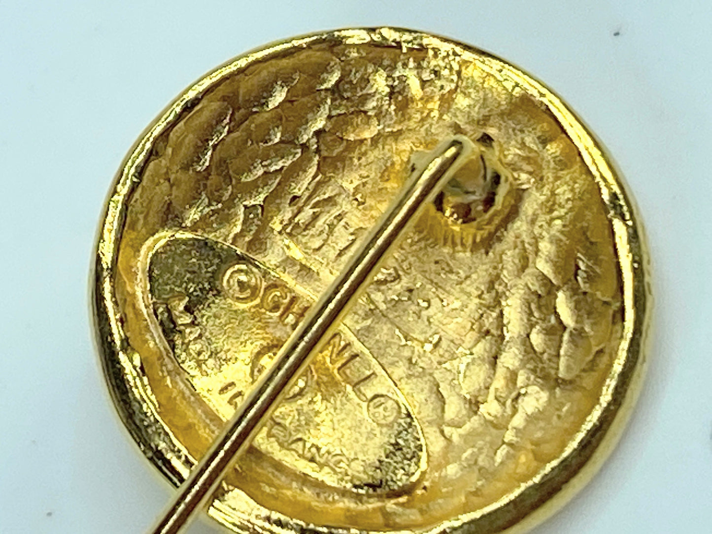 Chanel Vintage Gold Sunburst Stick Pin with Original Pouch GS708