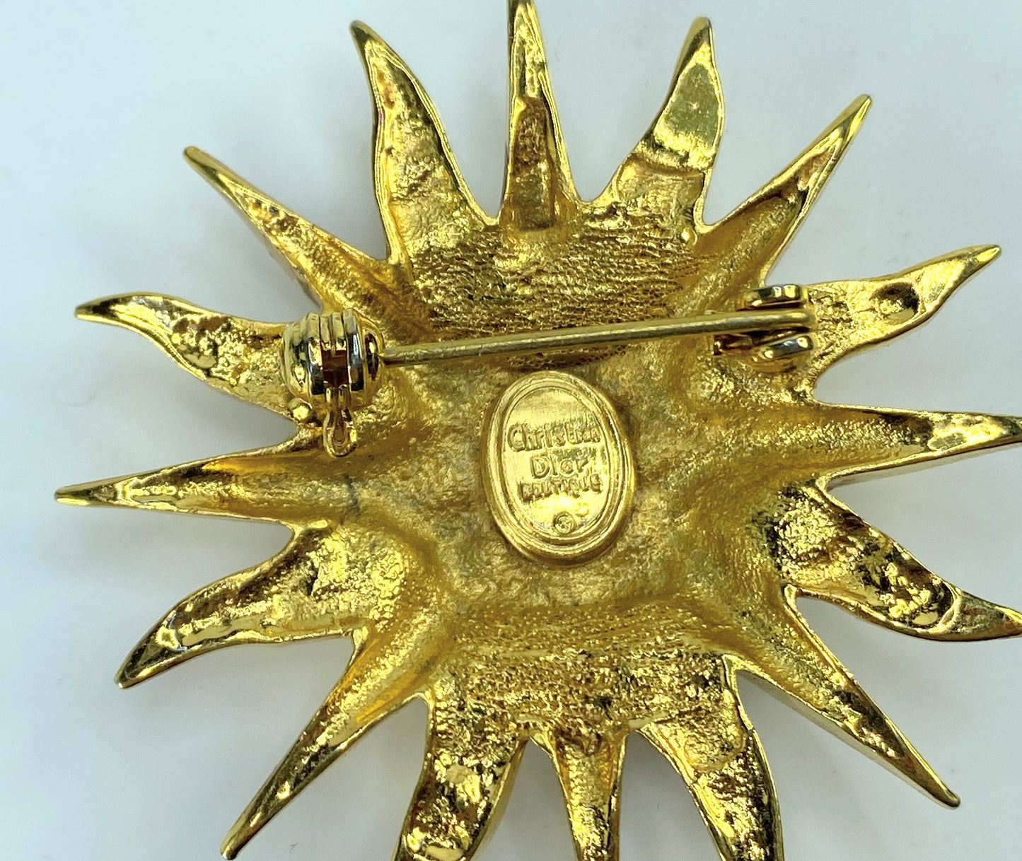 Vintage Christian Dior Sparkling Sun/Star Brooch Gold GS681