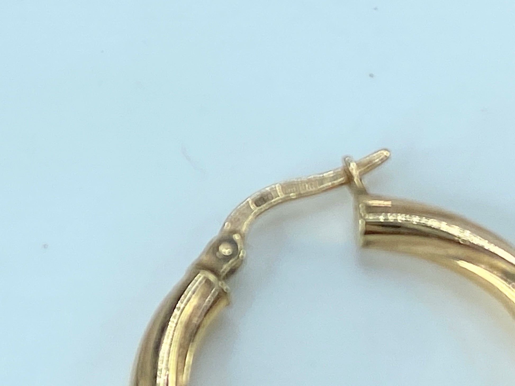 Milor Italian Hoop braided 3.2mm 14K yellow gold earrings 1.0"x 1.0" JR9310