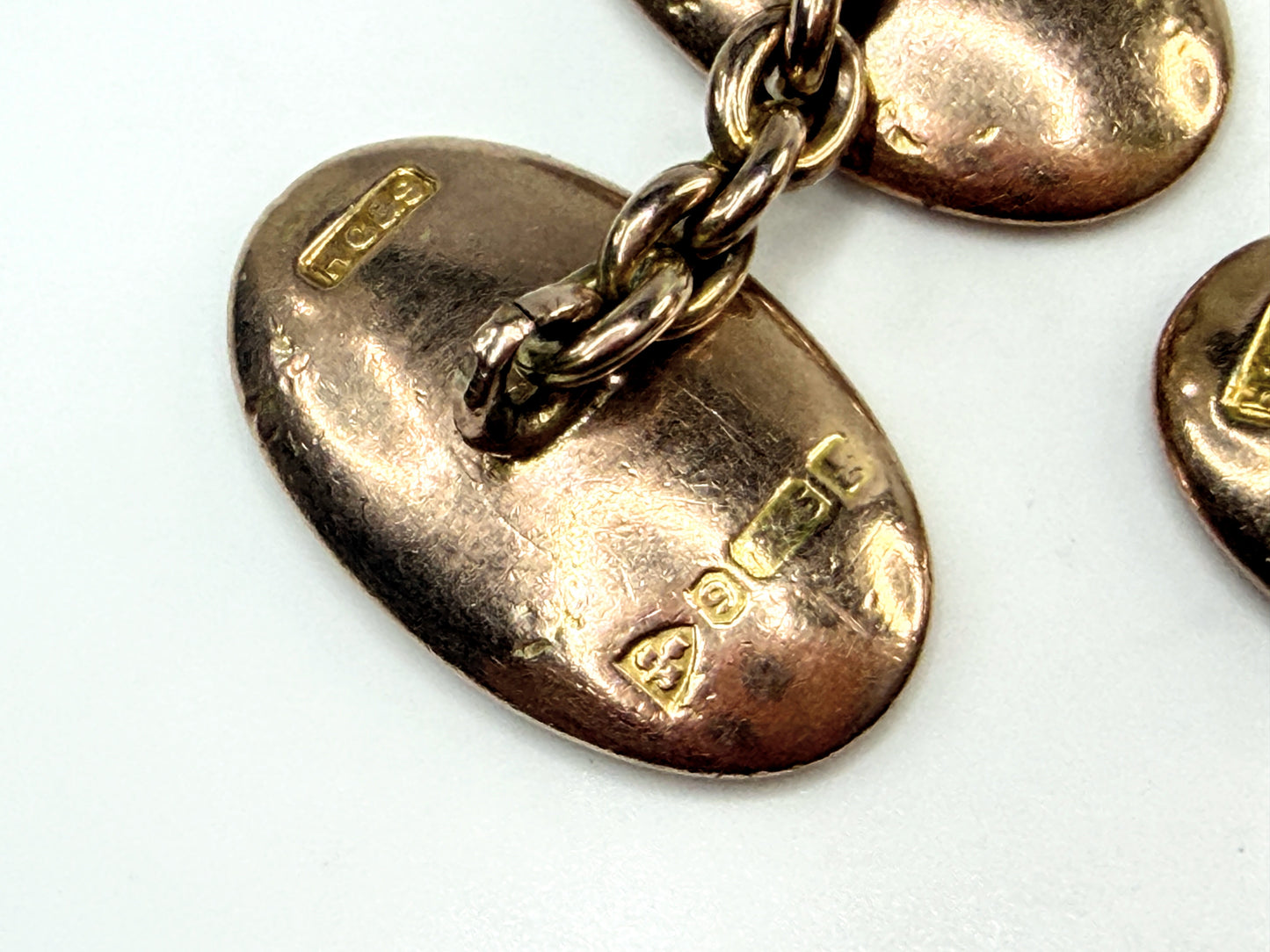 Antique 10K Gold Oval Engine Turn Engraved Fine Jewelry SS330