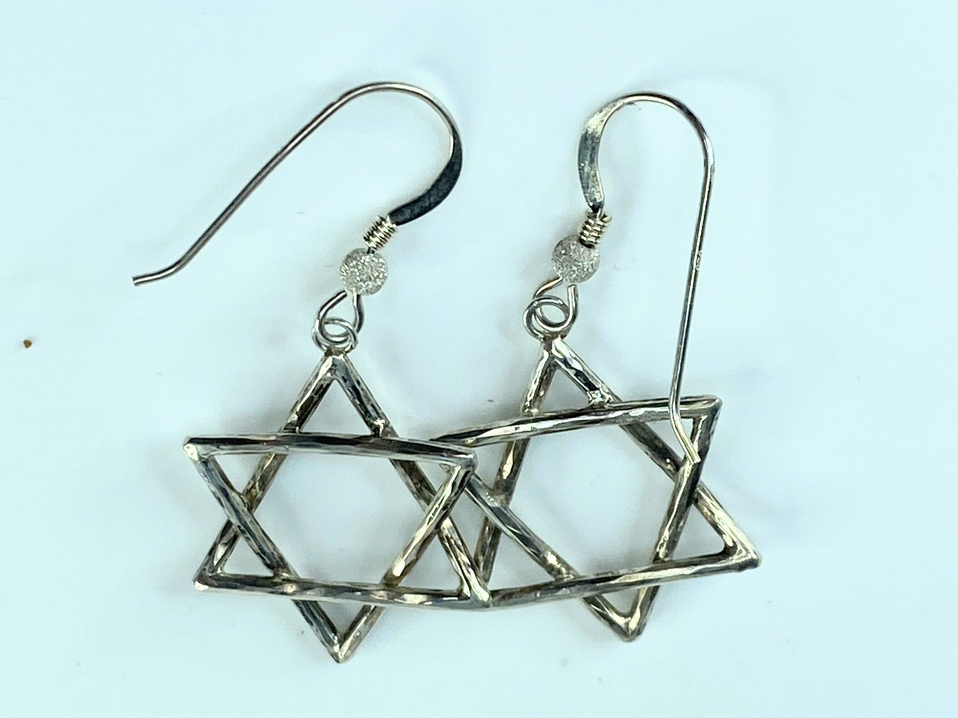 Sterling silver hammered pattern Star of David earrings 1 5/8" 4.3g JR9887