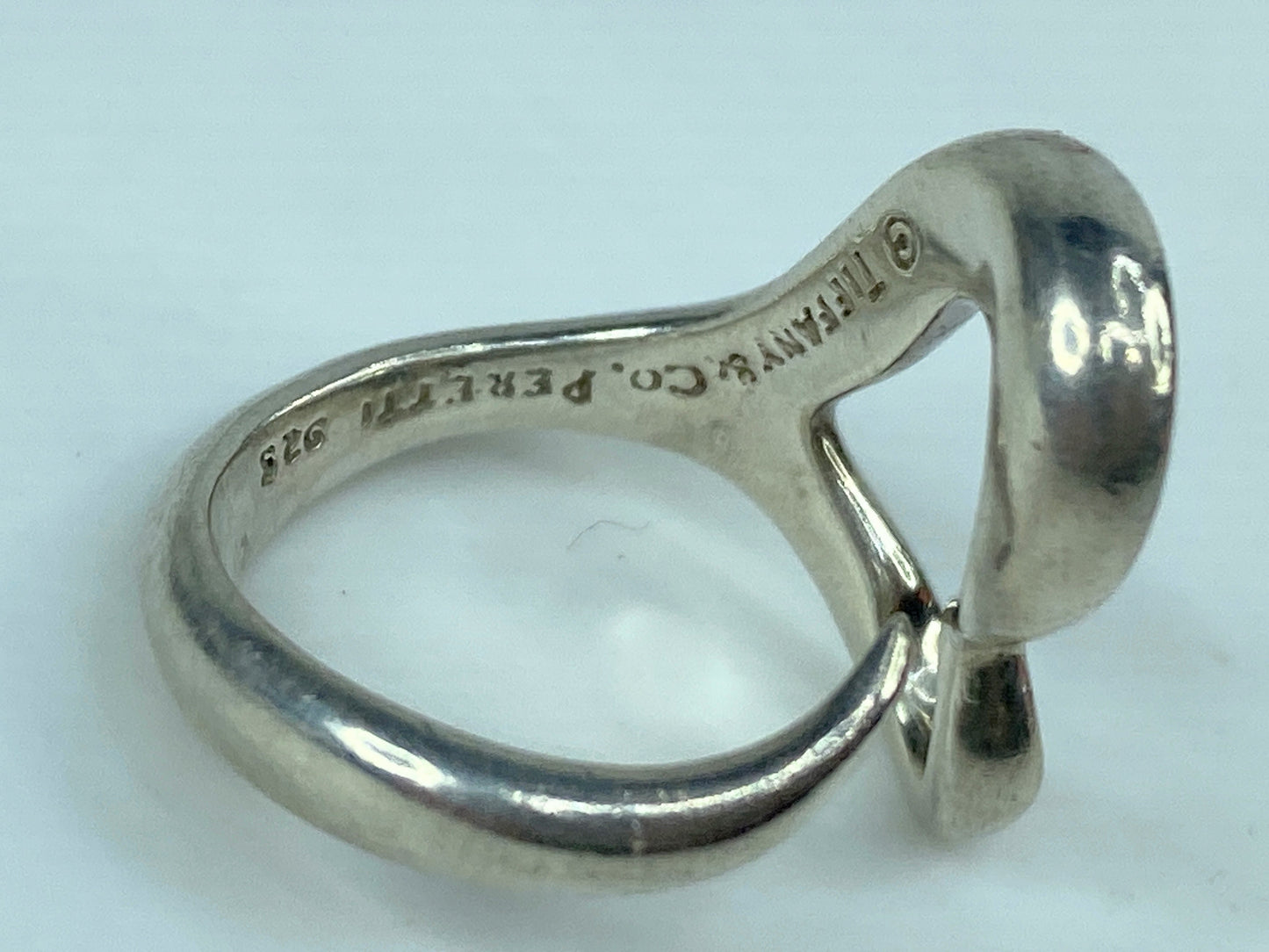 Tiffany & Co. Elsa Peretti 1970's Vintage Silver Open Heart Band Ring s6 JR1041