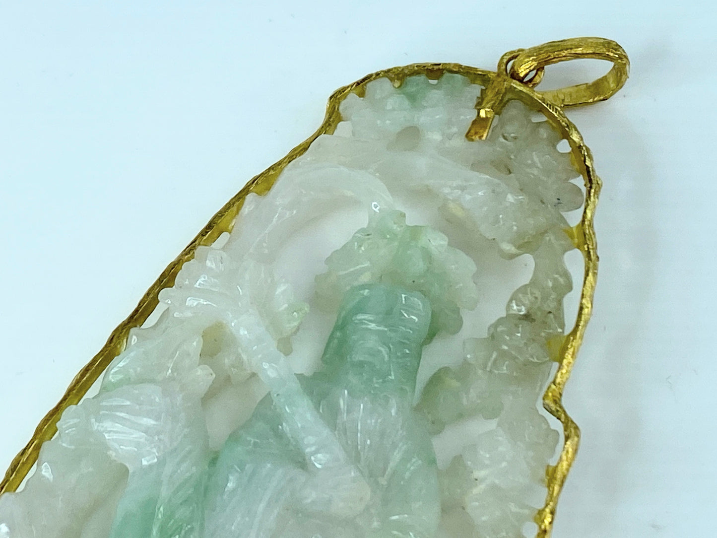 Vintage hand carved Jade custom made 14K pendant