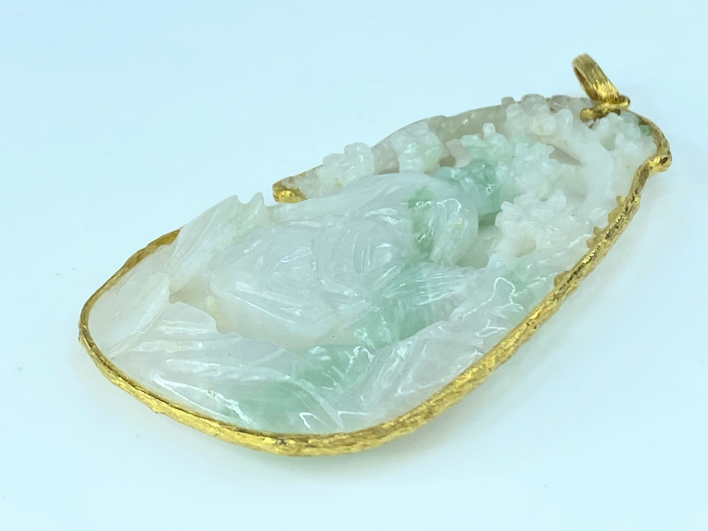 Vintage hand carved Jade custom made 14K pendant