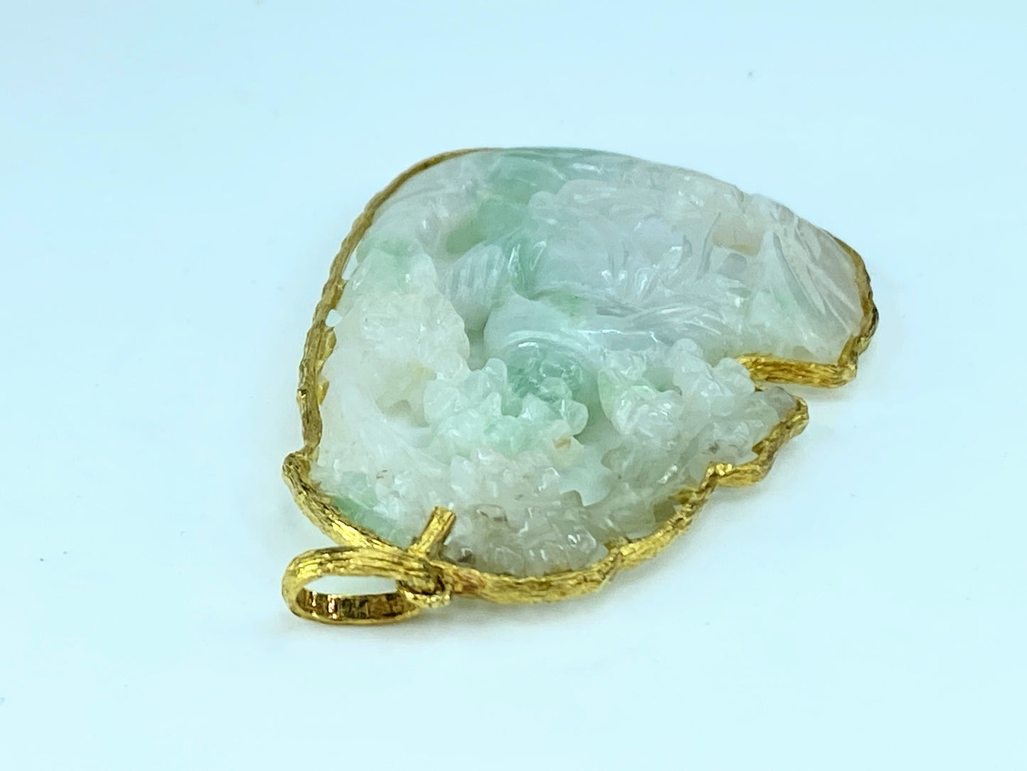 Vintage hand carved Jade custom made 14K pendant