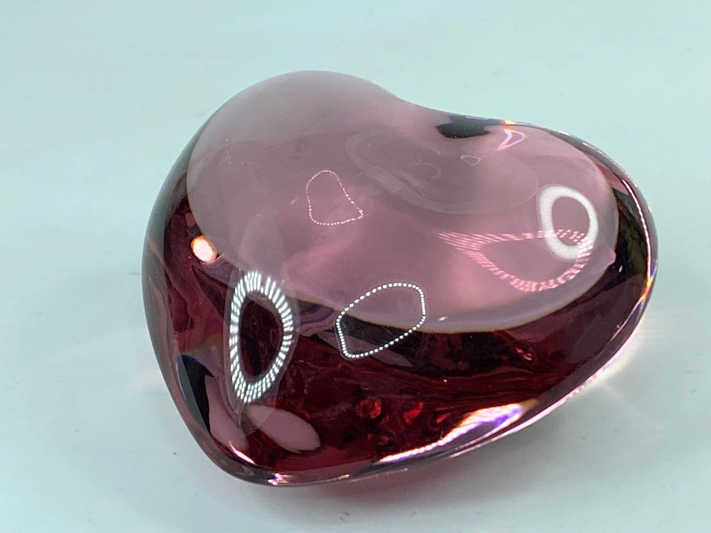 Baccarat Crystal Paperweight, Red Heart Mint A306