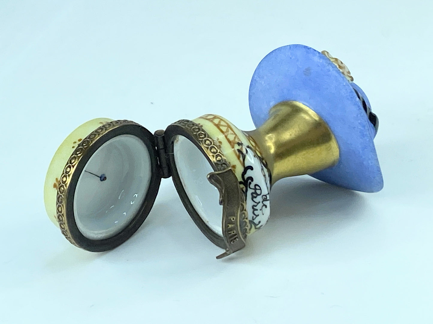 Chenille Limoges Fancy Hat Model French Limoges No. 25 A539