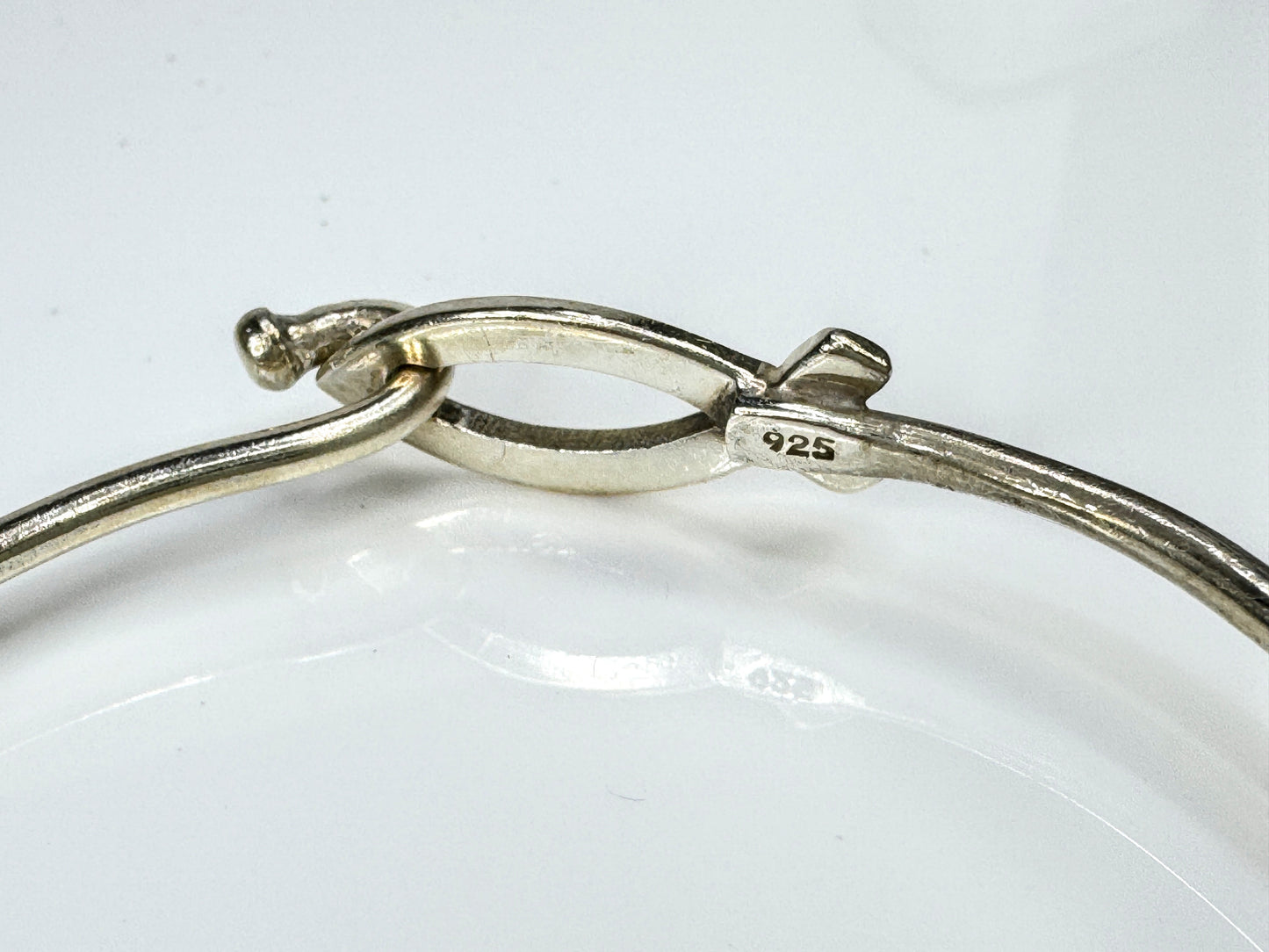 Sterling Silver Christian Fish Hook Bangle Bracelet 11.9g 6 3/4" JR1755