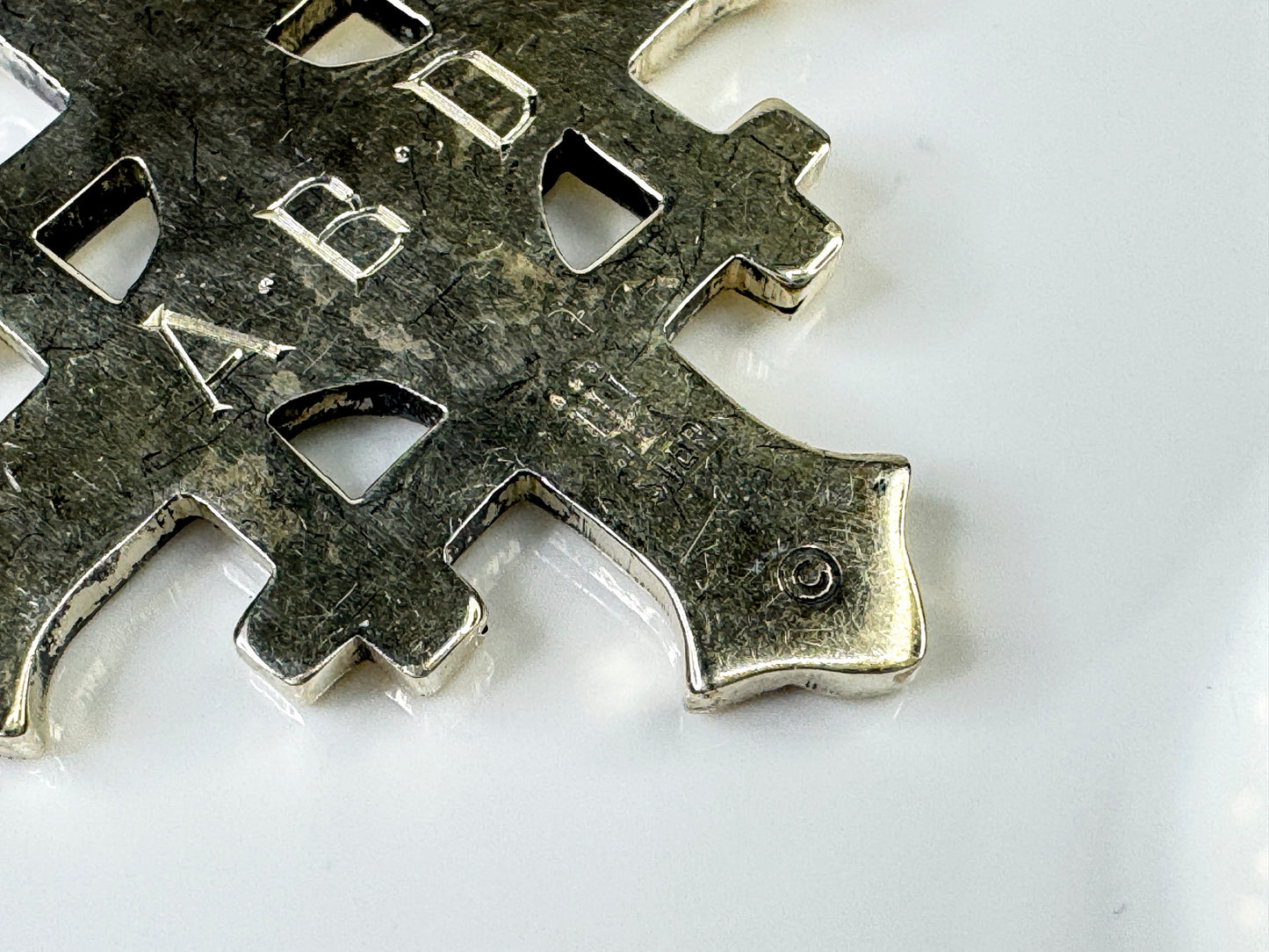 Vintage Sterling Silver Four Gospels Crux Lux Cross Pendant JR1759