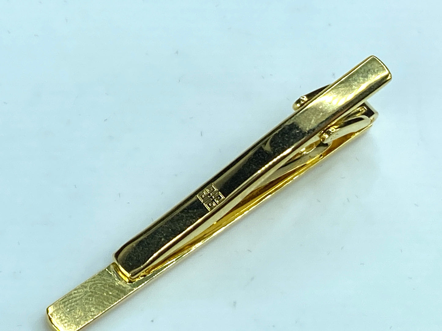 Givenchy Monsieur Golden Silver tone cufflink Tie clip set GS141