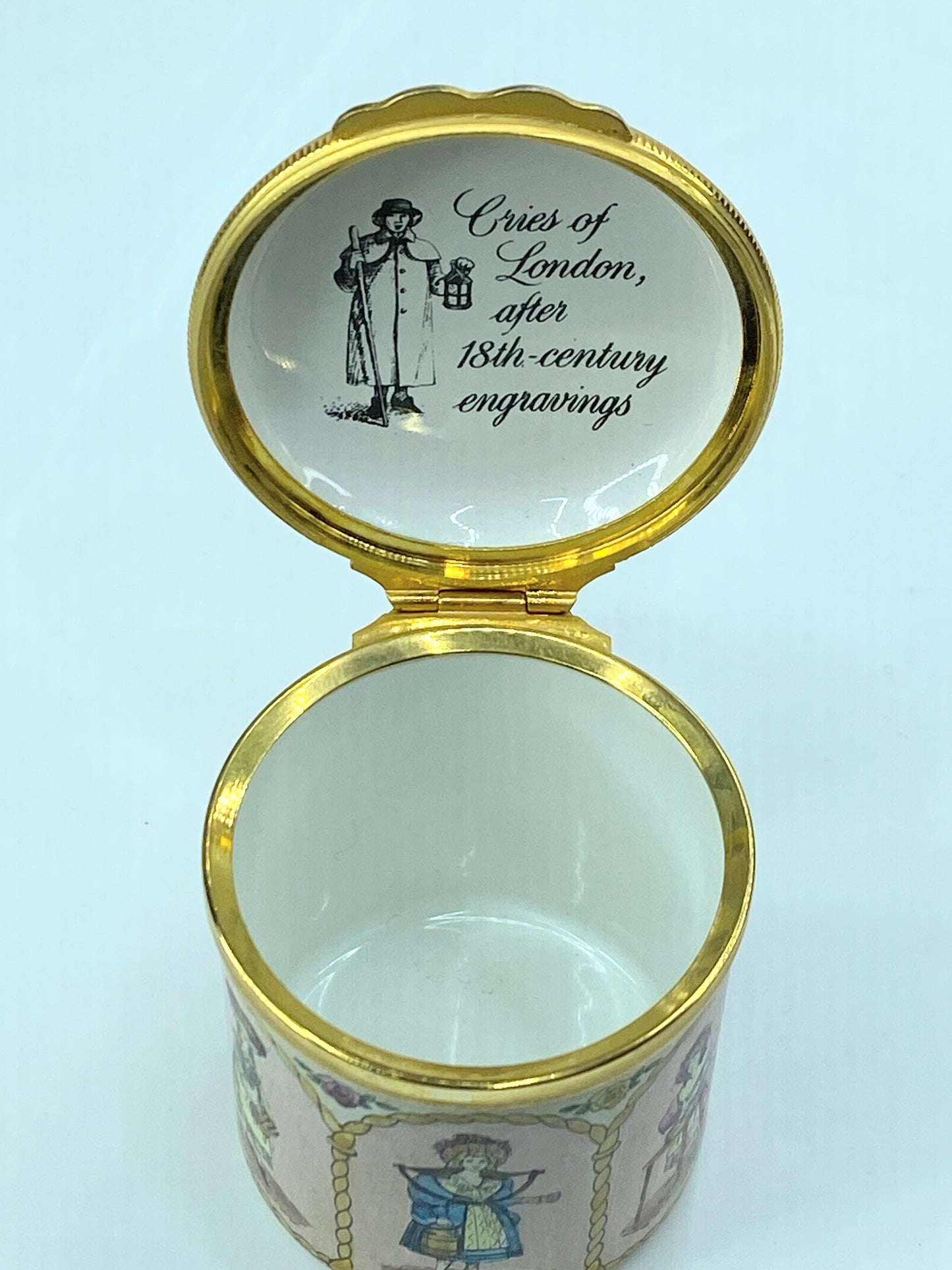 Halcyon Days Ordinary Day Enamel Box tall trinket A566