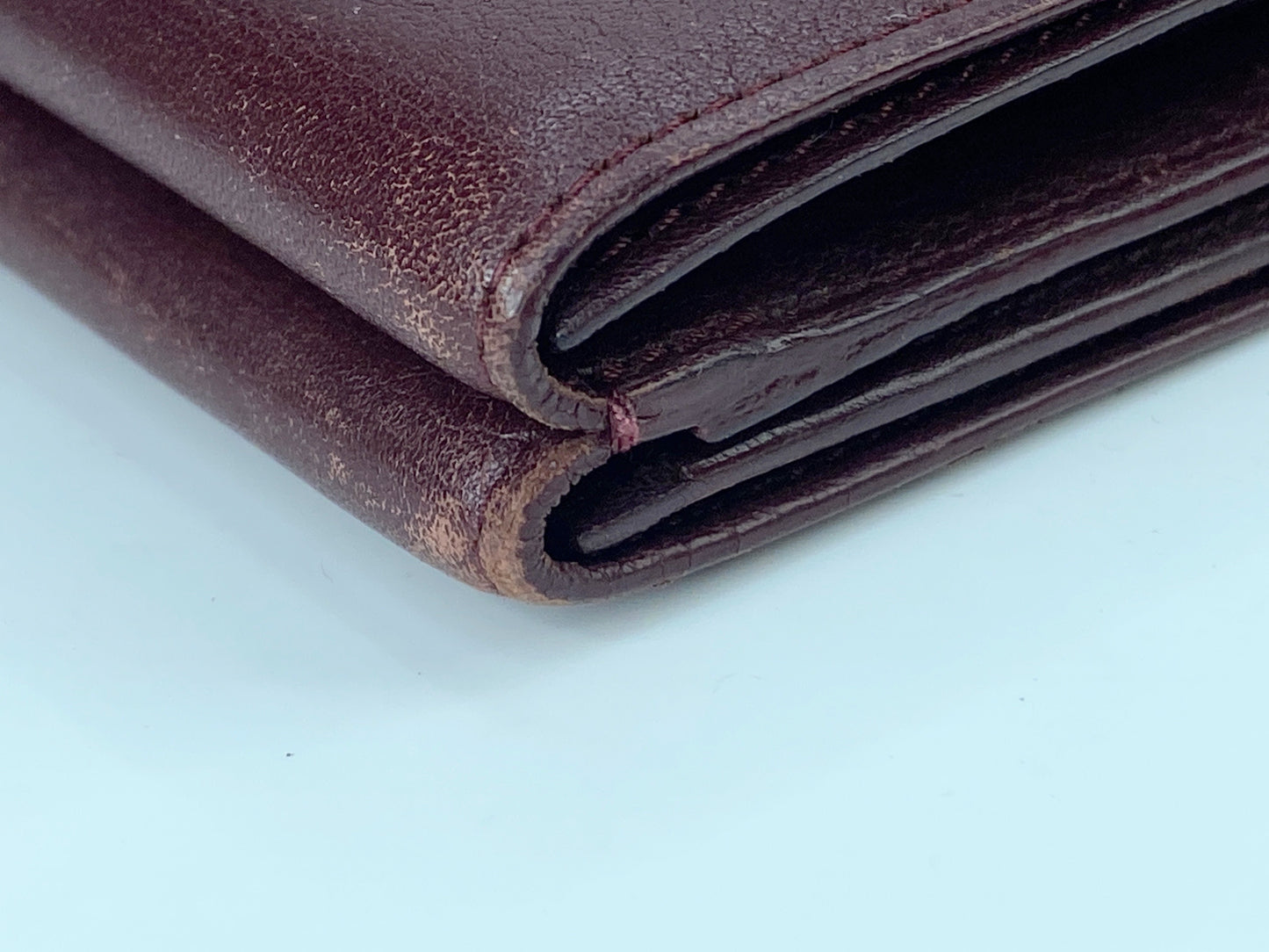 Cartier trifold wallet Mastrin Bordeaux Leather original box GS425